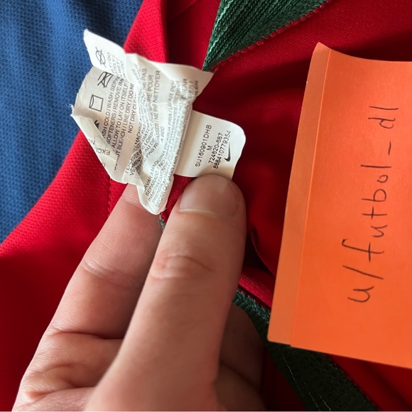 Nike Portugal Home 2018 Kit/Jersey - Picture 10 of 10